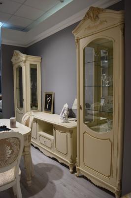 Витрина Мона Лиза (крем)-1