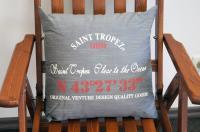 Декоративная подушка Декоративная подушка